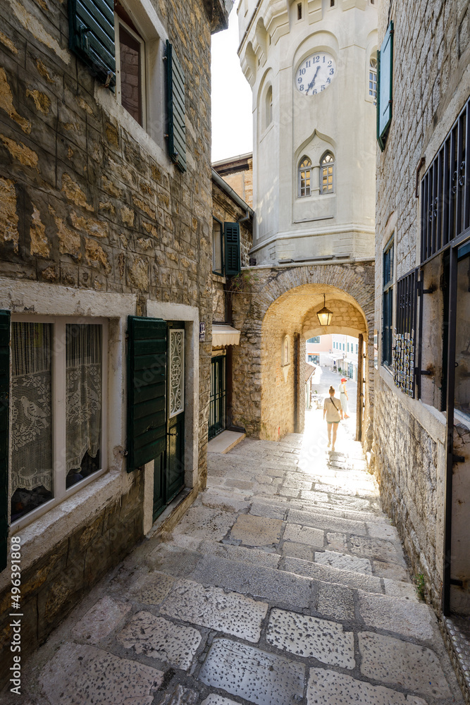 Fototapeta premium Narrow street of old town in Herzeg Novi, Montenegro