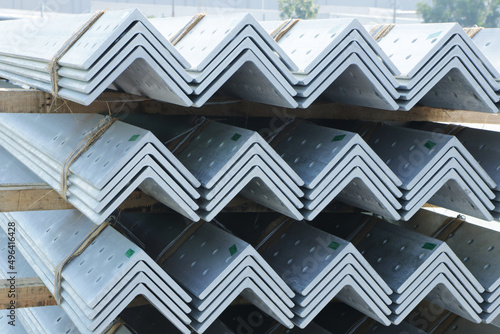 Hot-dip galvanized steel member for steel tower at steel factory