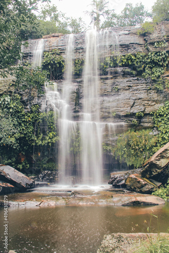 Cachoeira do Riach  o  Parque Nacional Sete Cidades  Piau   