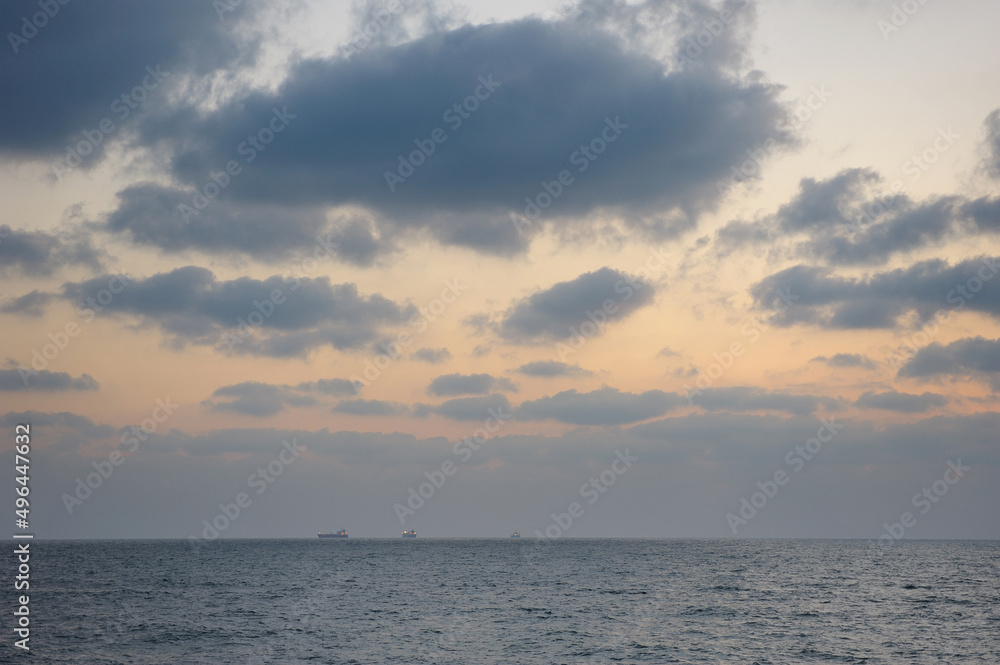 Obraz premium Mediterranean coast in southern Israel near the city of Ashkelon