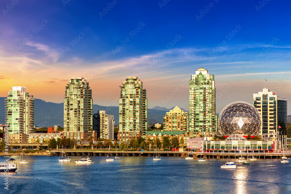 Obraz premium False creek in Vancouver, Canada