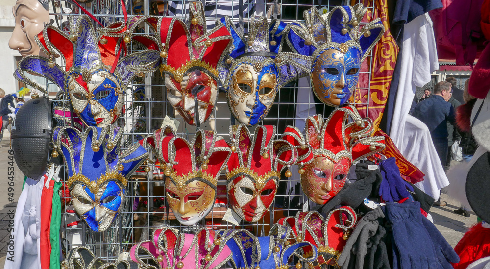 Venice Carnival - the time of magnificent masks