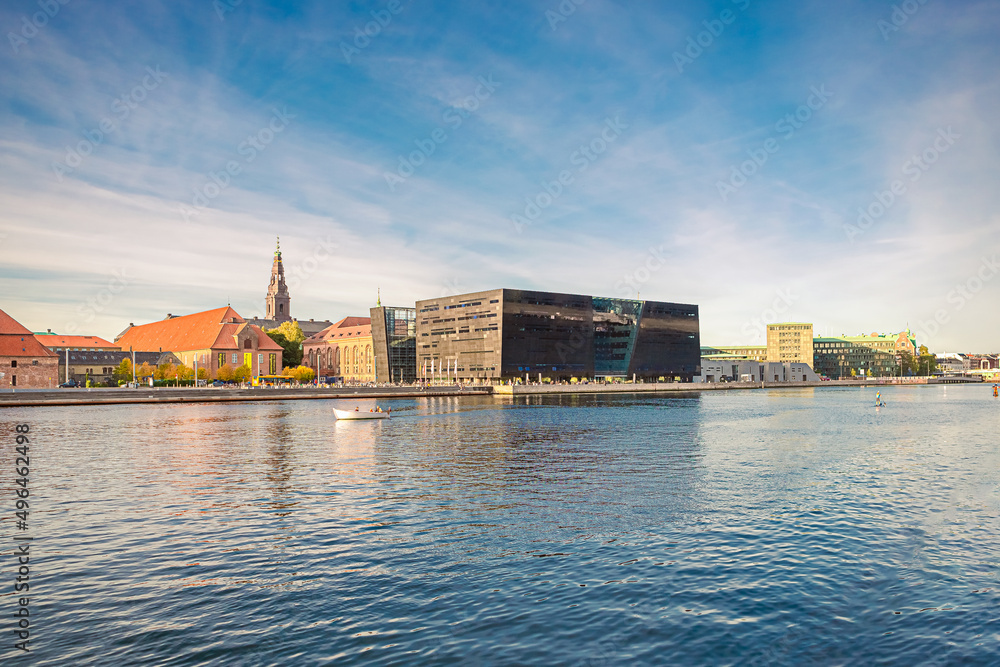 The Black Diamond building of One of the largest library in the world - national Royal Library of the University of Copenhagen near water canal. Copenhagen, Denmark - obrazy, fototapety, plakaty 