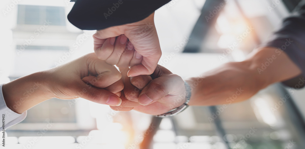 © NAMPIX - Group of people hand together brainstorming, meeting Team discussing roadmap to product strategy, new business success concept. © NAMPIX - Group of people hand together brainstorming, meeting Team discussing roadmap to product strategy, new business success concept.