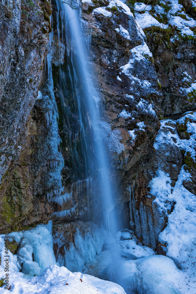 Gorges, Canyons, Waterfalls Gorges, Canyons, Waterfalls