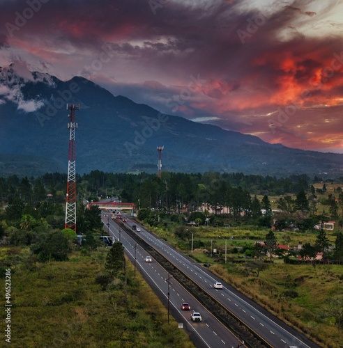 Vista de un atardecer en Boquete y en el fondo el volcán barú  photo