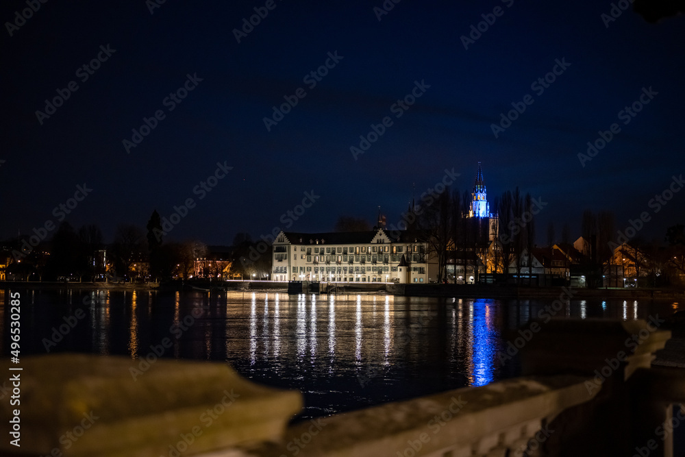 Blick auf Konstanzer Altstadt am Abend Blick auf Konstanzer Altstadt am Abend