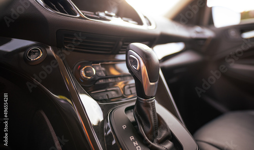 Automatic gear stick of a modern car © Proxima Studio