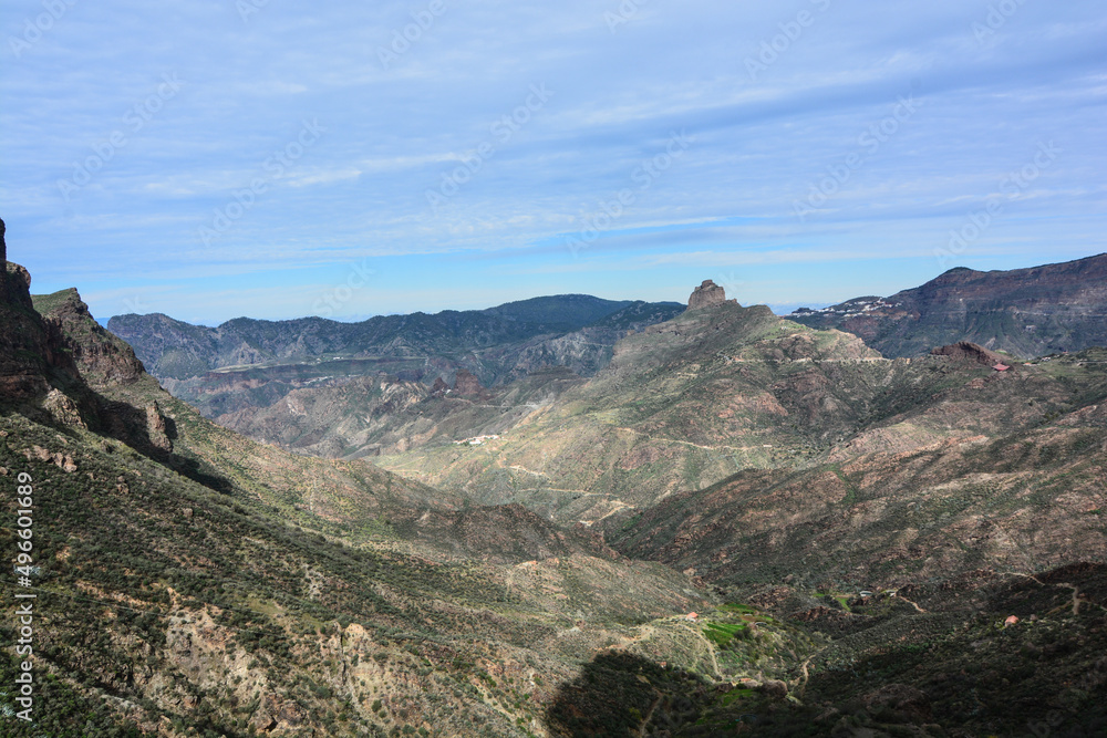 Naklejka premium montagna simbolo roque il nublo gran canaria spagna