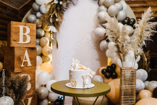 Fényképezés Birthday Cake on a background balloons party decor
