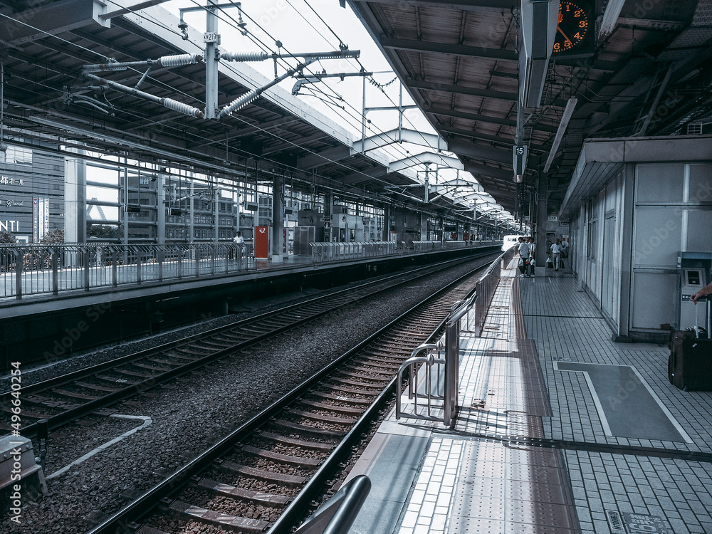 Naklejka premium japon kyoto rue temple tradition mordernité nature montagne train rivière bouddha geisha