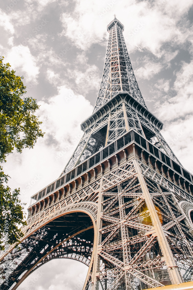 Fototapeta premium paris le louvre tour eiffel
