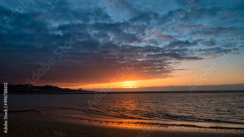 Fototapeta Naklejka Na Ścianę i Meble -  sunset in Las Palmas, The Canteras Beach