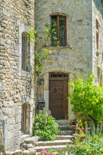 Medieval village of Oppede le Vieux, Vaucluse, Provence region, France © Gabrielle
