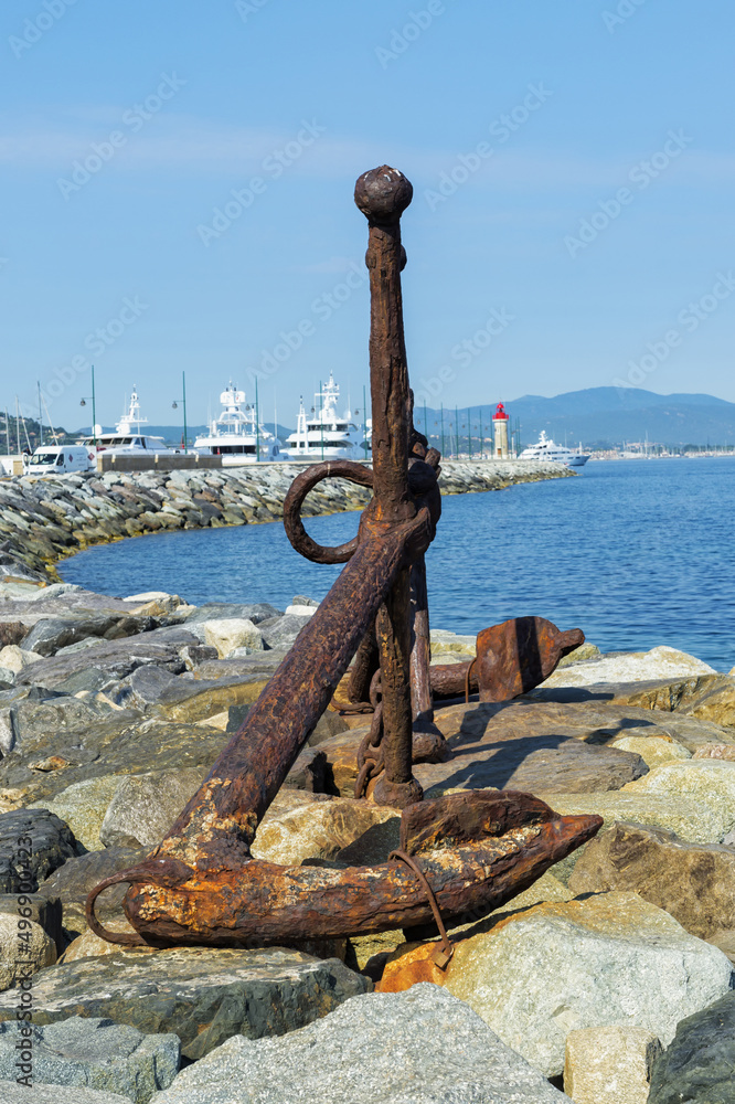 Fototapeta premium Anchors, Jean Reveille breakwater, Saint Tropez, Var, Provence region, France