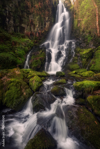 A Thousandfold little Waterfalls