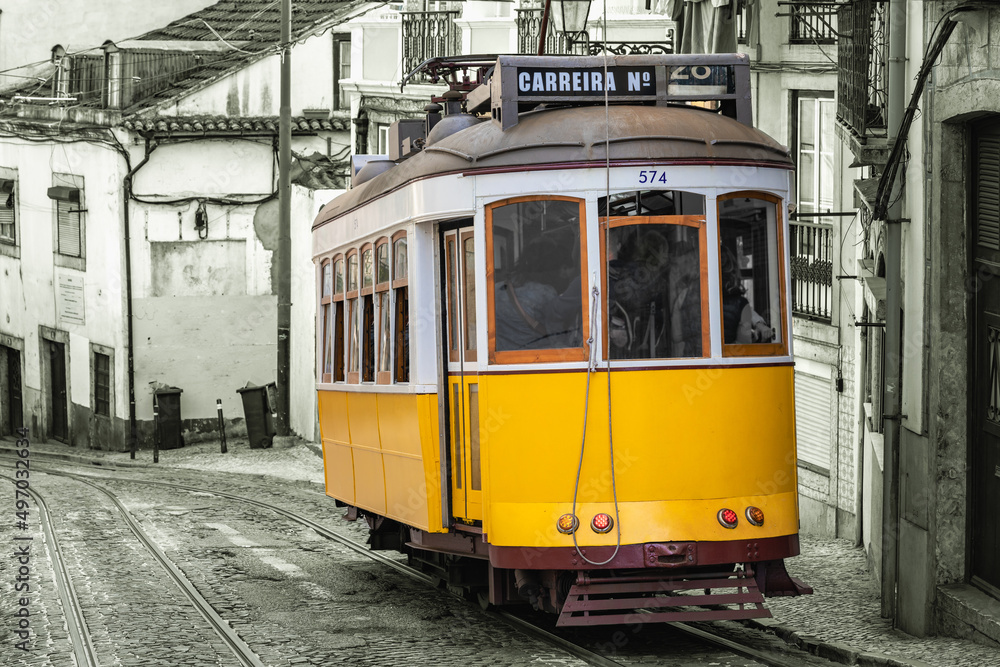 Historische Strassenbahn in Lissabon, Portugal