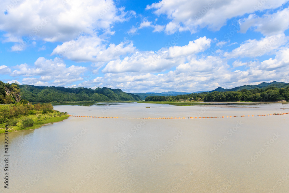 北海道平取町、濁水時の二風谷ダム【8月】