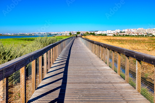 Parque Linear Ribeirinho do Estu  rio do Tejo