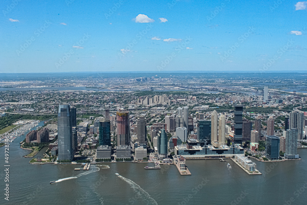 Obraz premium aerial view of the skyline of New York City