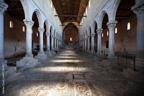 Aquileia, Basilica of Santa Maria Assunta - Roman Church interior