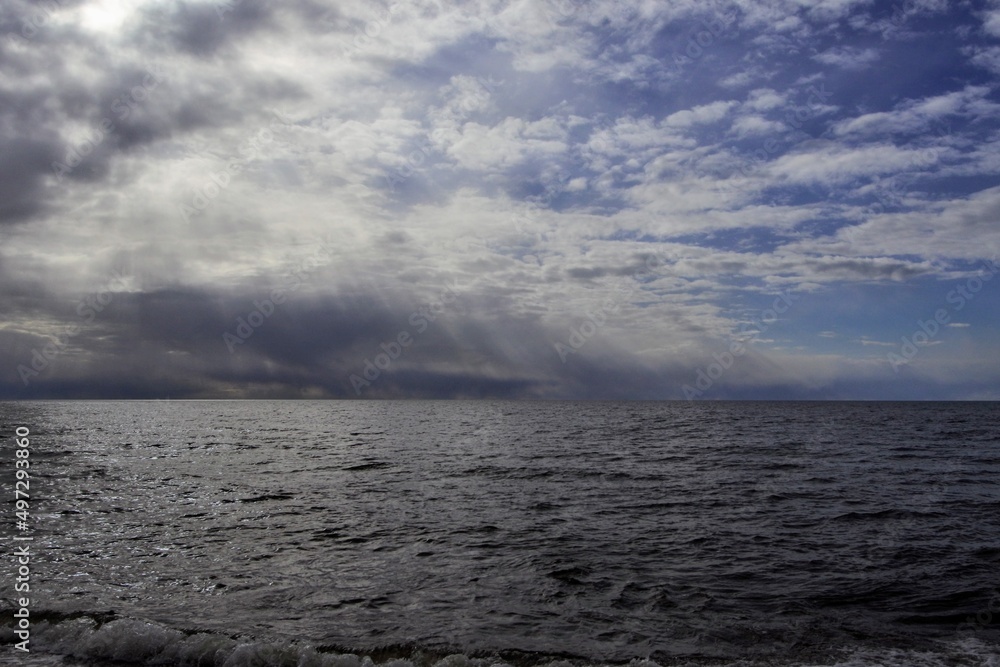 Obraz premium storm over the sea
