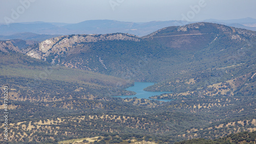 Obraz na płótnie Landscape of extremadura grassland with the Tajo river w salonie