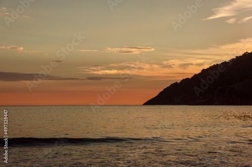 Sunset in Bonete - Ilhabela/SP © Kadrizi