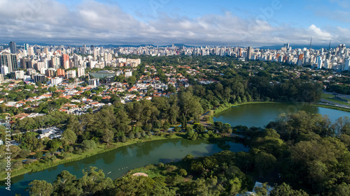 Aerial view of Ibirapuera Park in S  o Paulo  SP. Residential buildings around. Lake in Ibirapuera Park