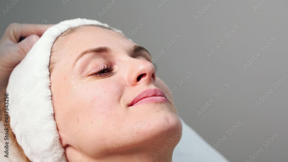 Injection prepare at spa salon. Doctor hands in gloves. Closeup. Pretty female patient. Beauty treatment. Healthy skin procedure. Young women face. Plasmolifting rejuvenation Injection prepare at spa salon. Doctor hands in gloves. Closeup. Pretty female patient. Beauty treatment. Healthy skin procedure. Young women face. Plasmolifting rejuvenation