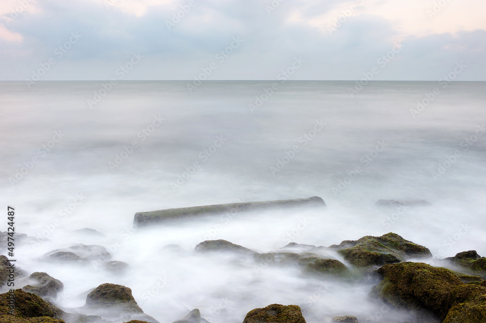 Obraz premium Mediterranean coast in southern Israel near the city of Ashkelon