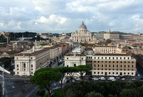 View from Angel Castle on St. Peter's Cathedral in Rome © Petr
