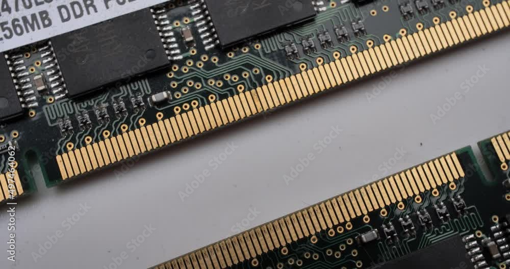 Dorure sur matériel informatique 