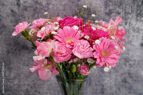 ピンク色の花束　フラワーアレンジメント