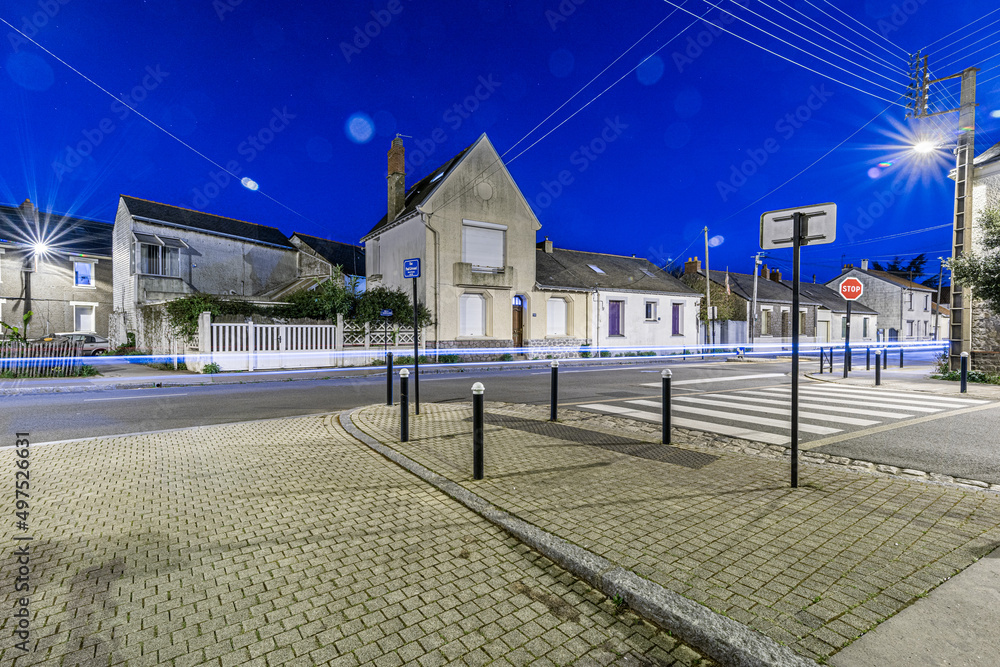 les rues vides la nuit