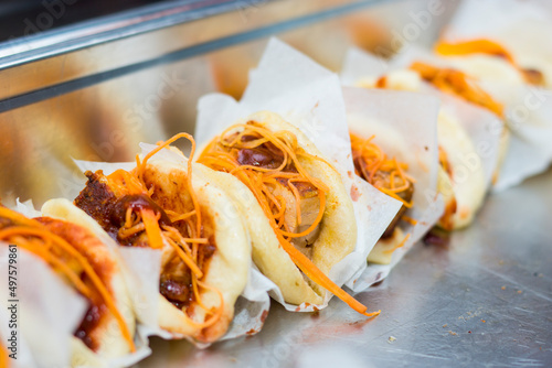 chicken boa buns sandwich