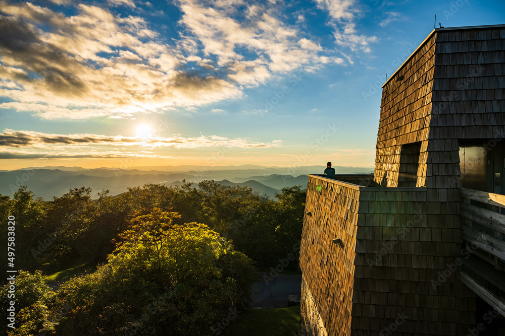 Beautiful cloudy sunset from the observation deck at Brasstown Bald mountain peak Stock Photo
