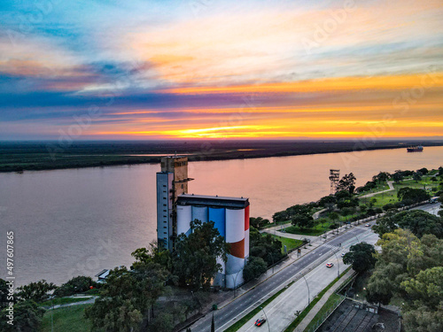Принти на полотні sunset over the river