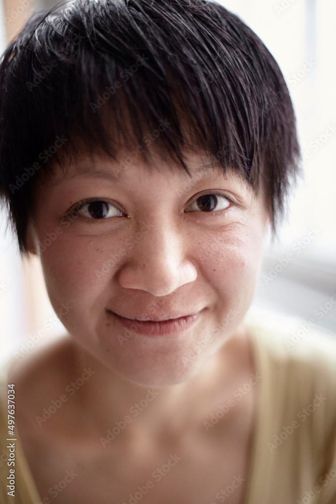 asian mom at home
asian mom at home
