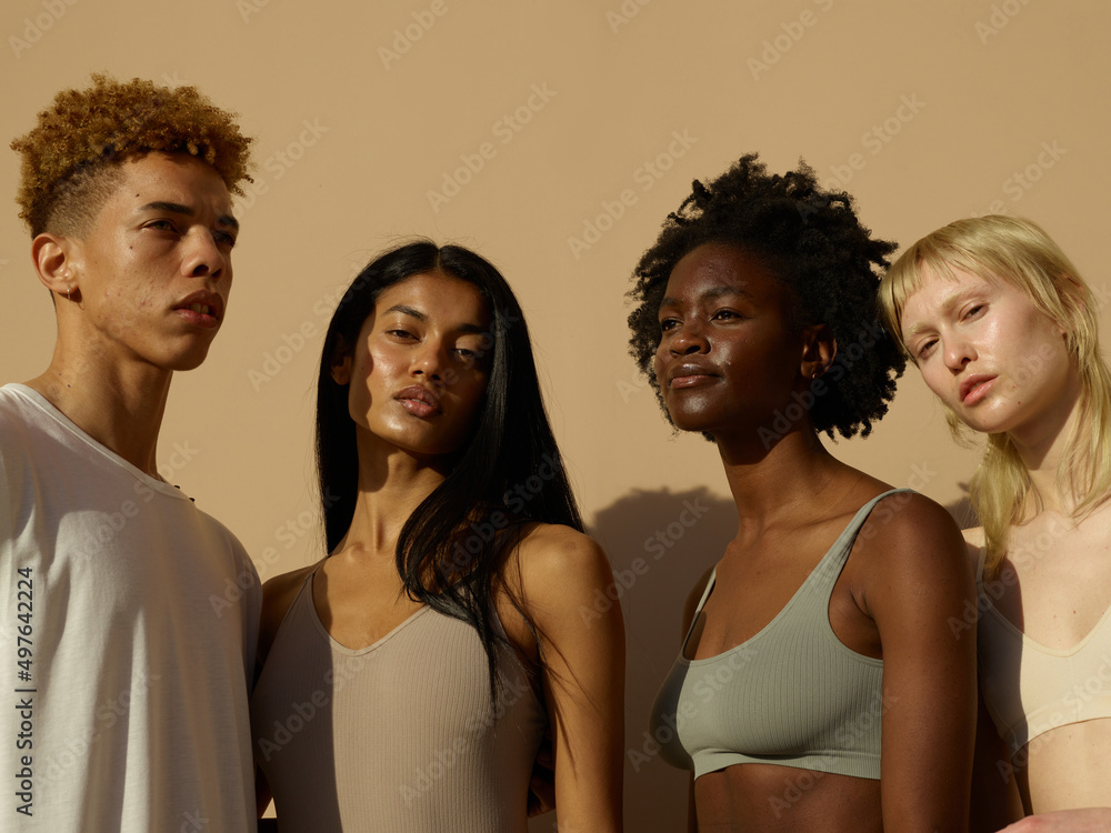 © ohlamour studio/Stocksy - Group portrait with imperfections - skin lovers © ohlamour studio/Stocksy - Group portrait with imperfections - skin lovers