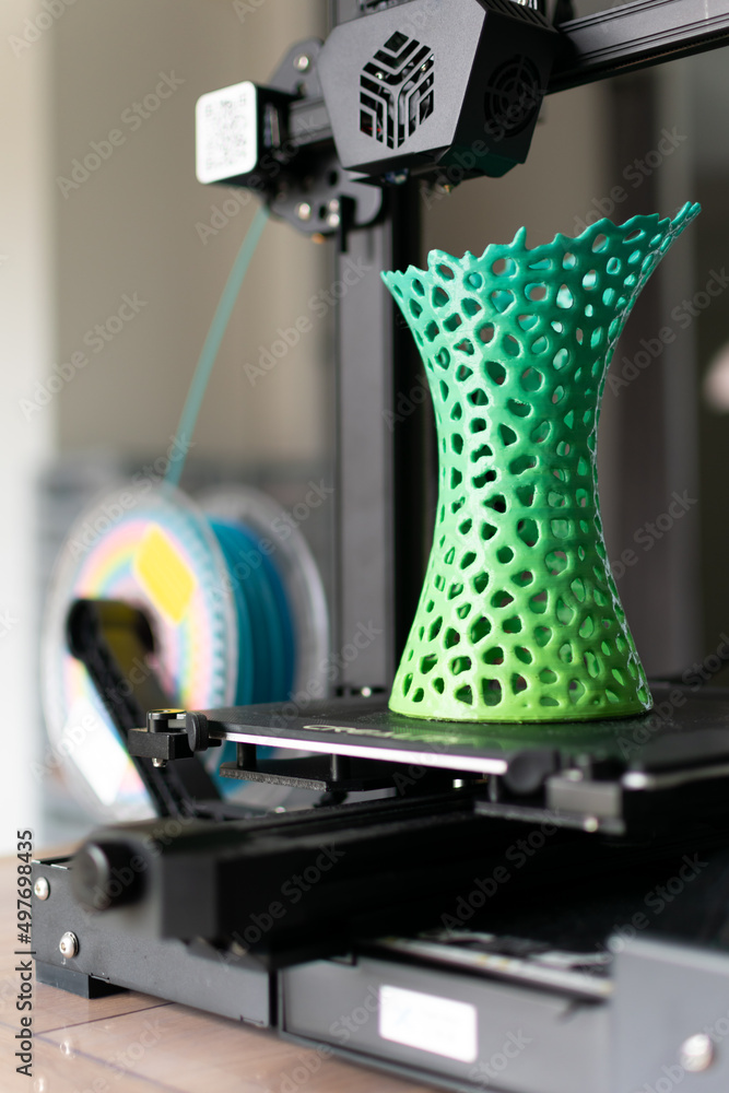 3d printing of a vase with multicolored pla filament - obrazy, fototapety, plakaty 