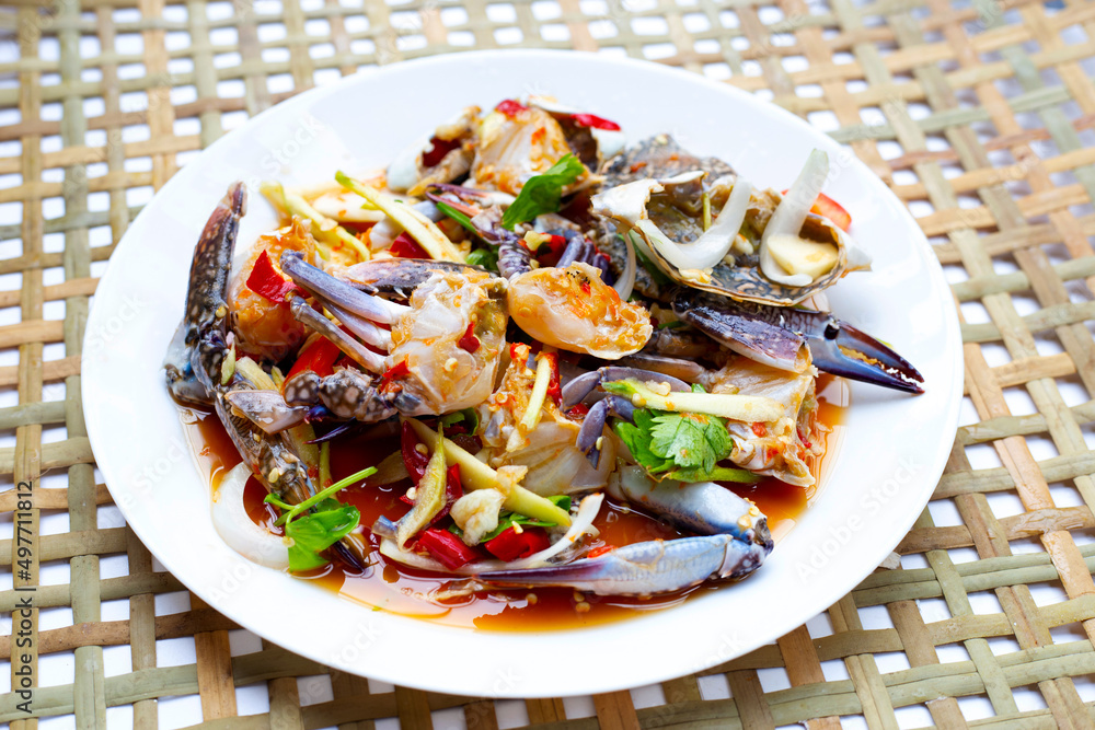 spicy green mango salad with blue crab spicy green mango salad with blue crab