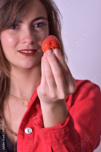 Pourquoi les femmes aiment§elles les fraises ?