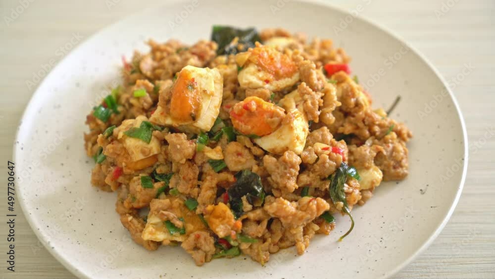 stir-fried minced pork with salted egg stir-fried minced pork with salted egg