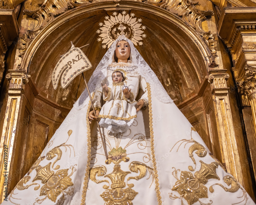 Semana santa de Valladolid. Virgen de la paz del siglo XVIII Semana santa de Valladolid. Virgen de la paz del siglo XVIII