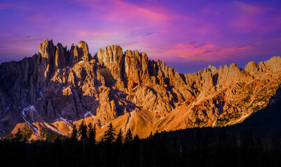 Acrylglasbilder Pflaumen Sommerabend am Bergsee in den Dolomiten  © CK