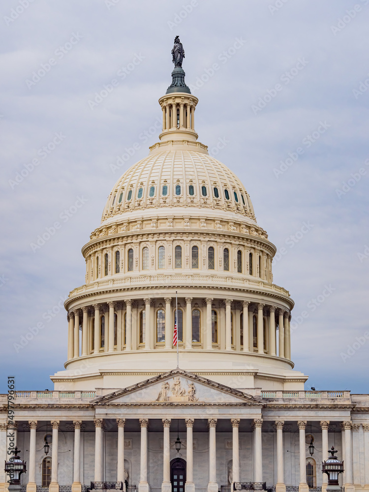 Overcast view of the United States Capitol