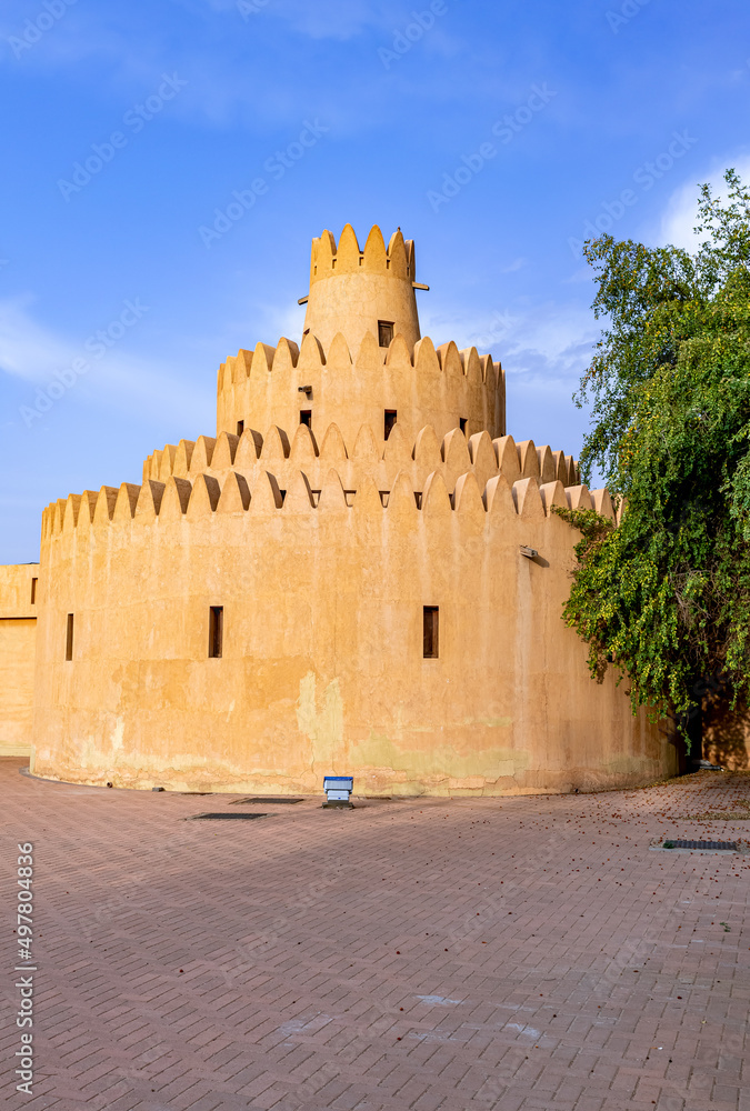 Left tower at Al Jahili Fort