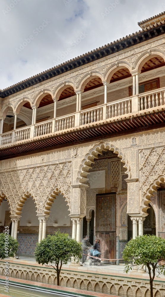 palais de l'Alcazar de Séville, jardin et pavillon en Andalousie détails de l'architecture arabo-andalouse