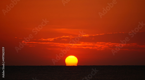 Fototapeta Naklejka Na Ścianę i Meble -  Sunset at Chaam beach Thailand
